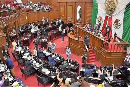 Refrendan compromiso diputados locales con trabajadores del Campo Michoacano